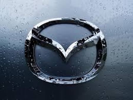 Снимка за категория MAZDA 3