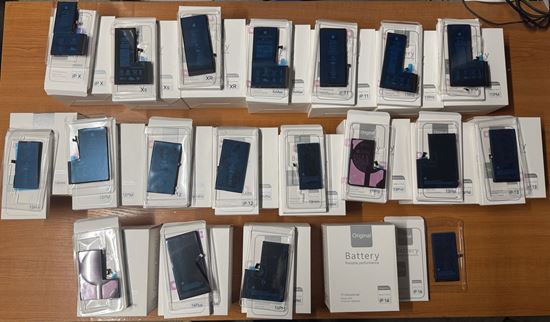 Picture of Оригинална батерия от Iphone X до iphone 14 pro max всички модели